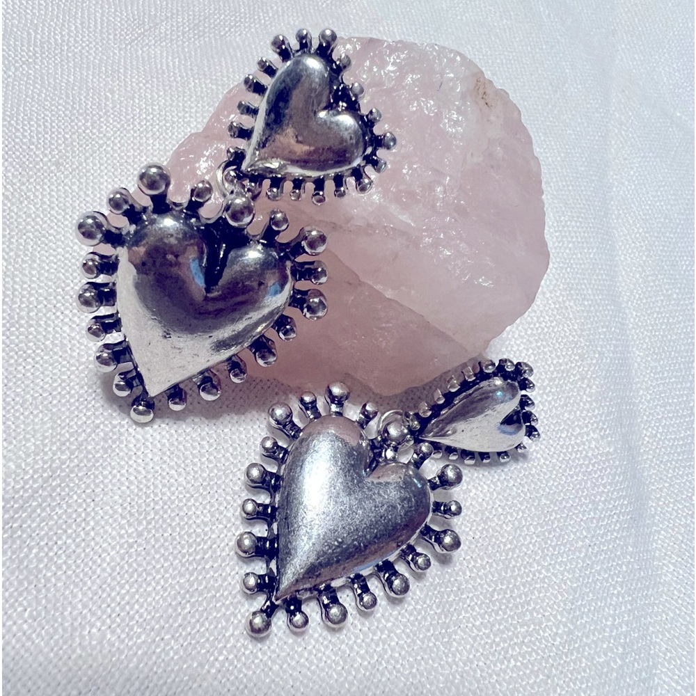 🆕 heart‎ ♥️ silver plated earrings